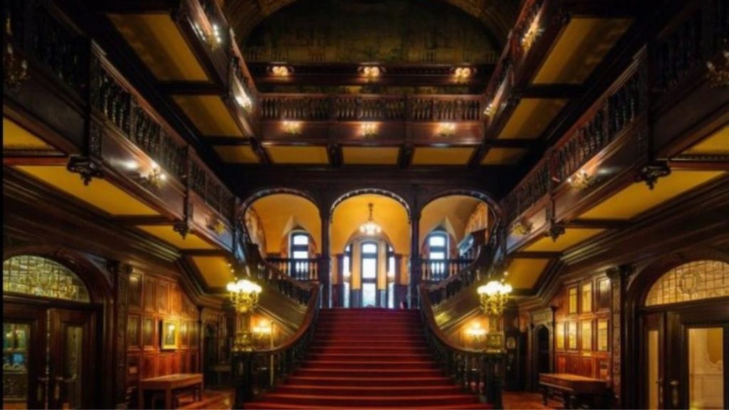 New book documents the legendary hauntings on Arcadia University's